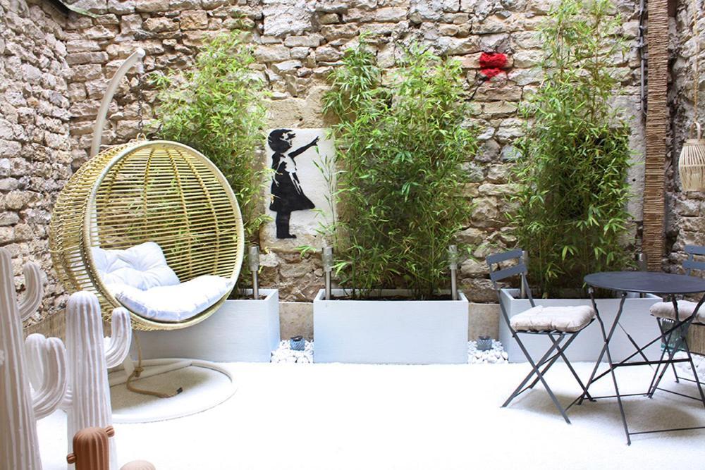 6 Bed & Breakfast Nimes